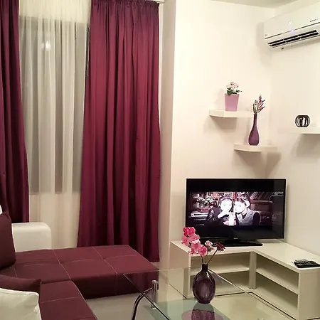 Bella Apartment *